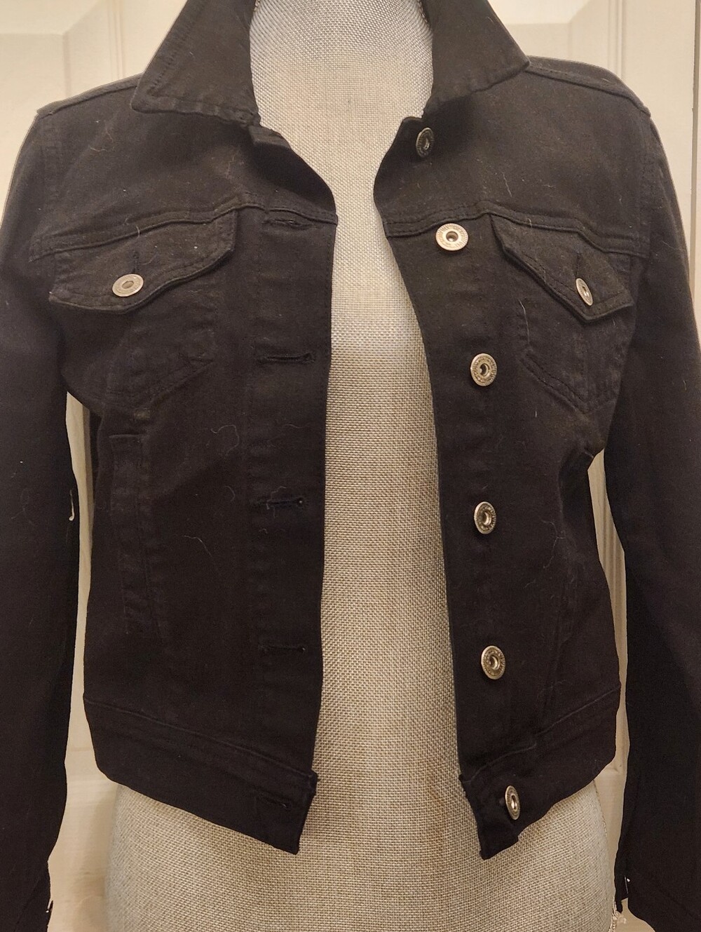 GJG Black Women's Denim Jacket - Classic Button-Up